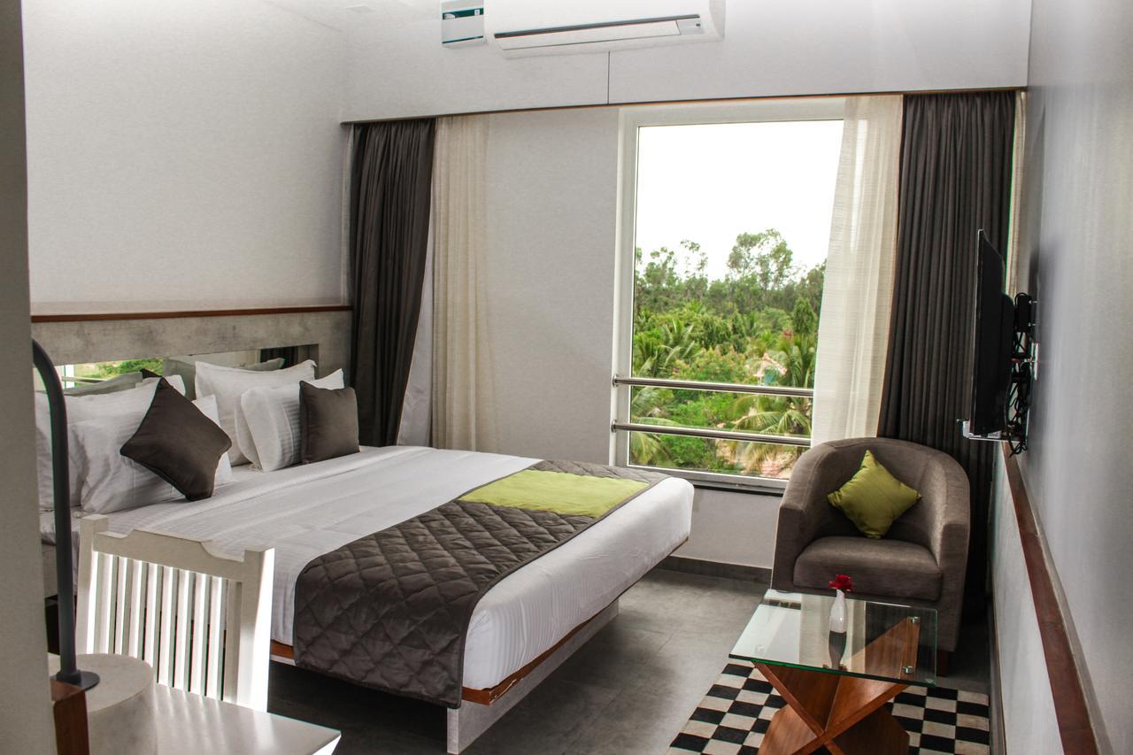 Отель Shivas Gateway Devanahalli Экстерьер фото
